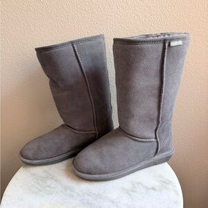 BearPaw Charcoal Suede Boots
